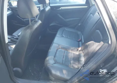 2015 Volkswagen Passat 1.8T Limited Edition from USA, damaged, VIN 1VWAT7A34FC114908